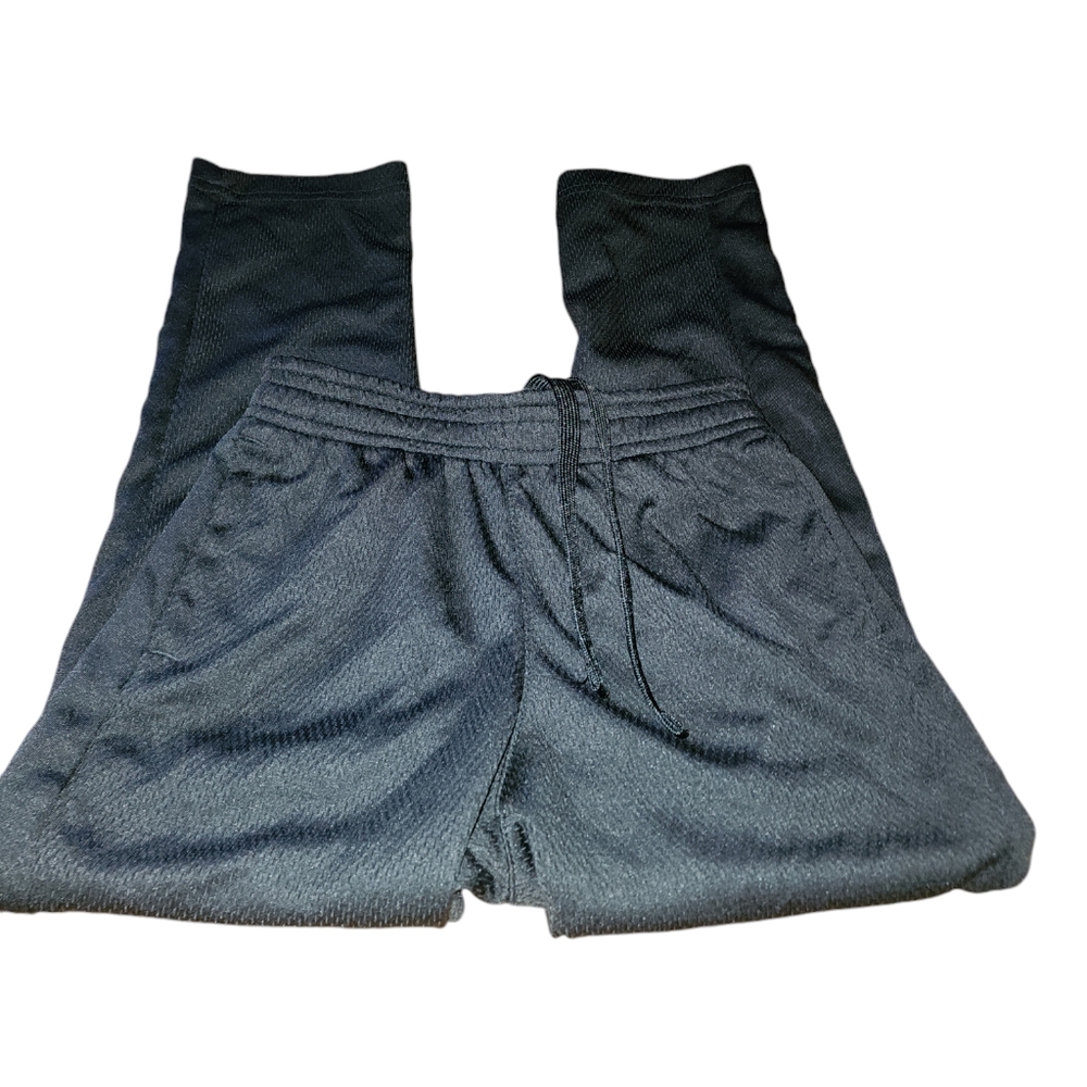 Athletic pants